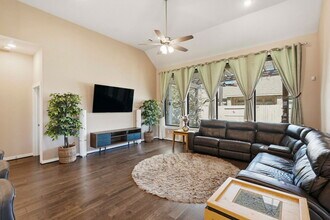 2239 Plum Creek Dr in Manvel, TX - Building Photo - Building Photo