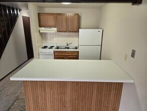 17 Village Ct, Unit 17 Village Ct. in Glen Carbon, IL - Building Photo - Building Photo