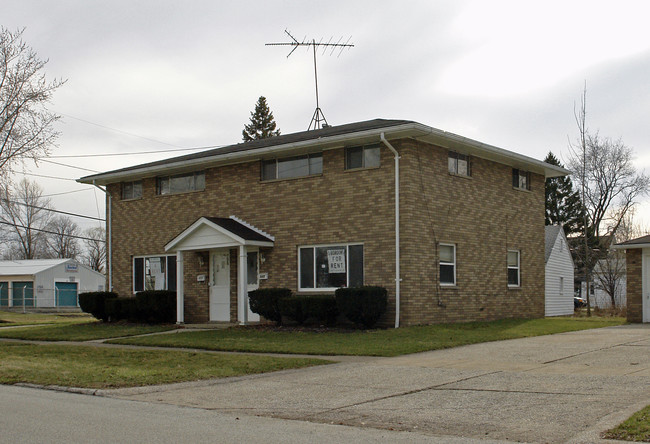 448 Georgia Ave in Lorain, OH - Building Photo - Building Photo