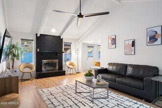 60 W San Remo St in Gilbert, AZ - Building Photo - Building Photo