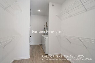 704 Parkview Dr in Wright City, MO - Building Photo - Building Photo