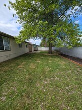 33145 Geranium Ln in Tangent, OR - Building Photo - Building Photo