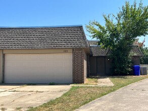 100 Crawford Ct in Norman, OK - Building Photo - Building Photo