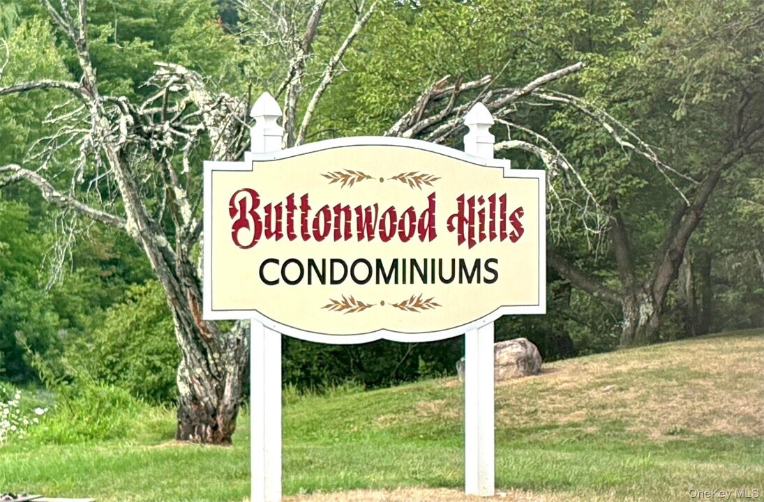 225 Concord Ln in Middletown, NY - Building Photo