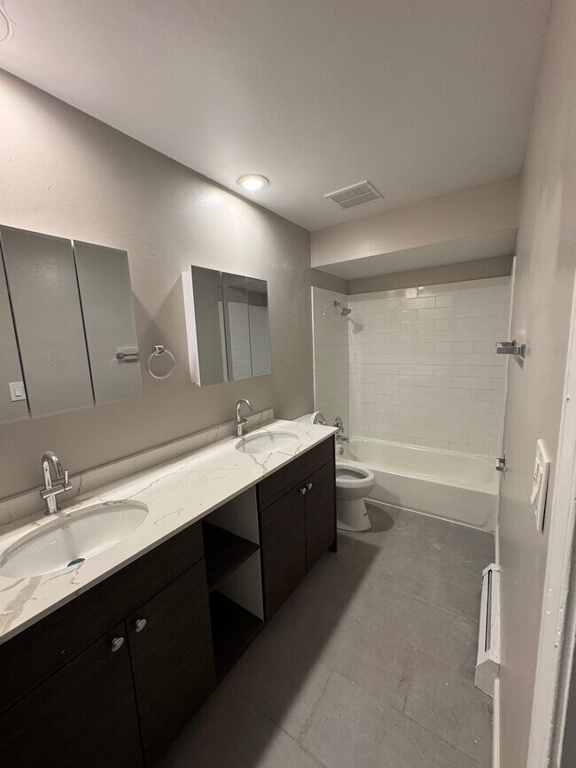 430 W Stevens Dr in Addison, IL - Building Photo - Building Photo