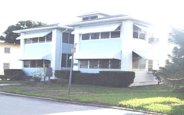 1717 5th St N in St. Petersburg, FL - Foto de edificio - Building Photo