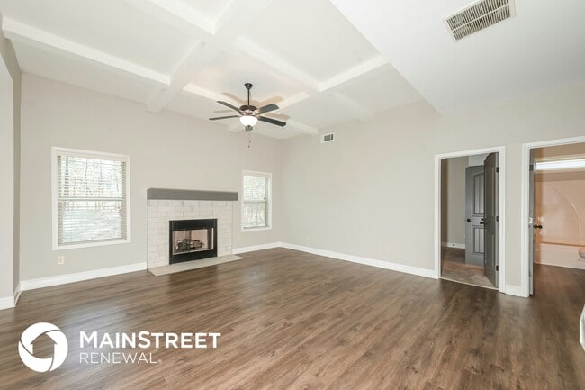 837 Overlook Gln Dr in Lawrenceville, GA - Foto de edificio - Building Photo