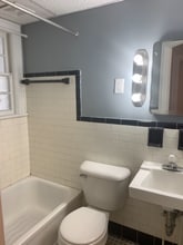 1902 7th St in Rensselaer, NY - Foto de edificio - Building Photo