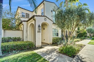 519 S Melrose St in Anaheim, CA - Building Photo