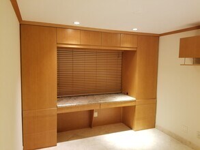 2857 NE 32nd St, Unit #8 in Fort Lauderdale, FL - Building Photo - Building Photo