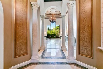 832 Harbour Isles Pl in West Palm Beach, FL - Building Photo - Building Photo