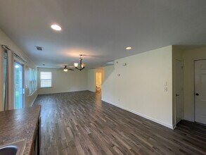 5553 Sable Way in Atlanta, GA - Building Photo - Building Photo