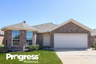 12437 Seven Eagles Ln in Burleson, TX - Building Photo