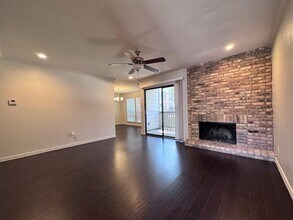 15151 Berry Trail in Dallas, TX - Building Photo - Building Photo