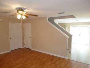 10332 Summerview Cir in Riverview, FL - Building Photo - Building Photo