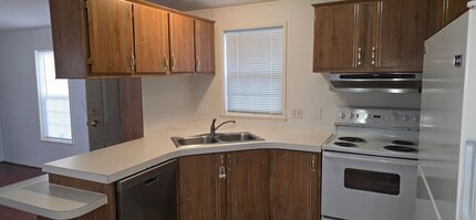 130 N 3rd Ave in Sequim, WA - Building Photo - Building Photo