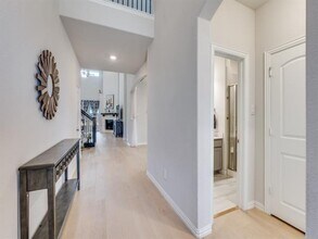 2094 Creekbluff Cir in Carrollton, TX - Building Photo - Building Photo