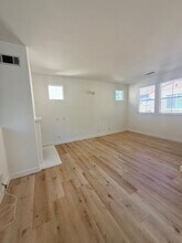 5 Periwinkle in Irvine, CA - Building Photo - Building Photo