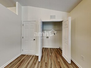 201 Marisco Way in Jacksonville, FL - Building Photo - Building Photo