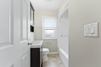 4669 17th St in Wyandotte, MI - Building Photo - Building Photo