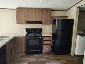 2161 Grand Prix Dr in Fayetteville, NC - Building Photo - Building Photo