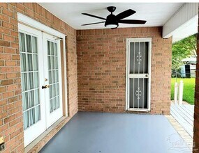 1007 W Government St in Pensacola, FL - Building Photo - Building Photo