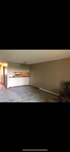 12826 Nicollet Ave, Unit Nicollet Avenue Condo in Burnsville, MN - Foto de edificio - Building Photo