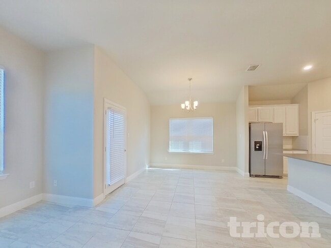 1340 Beach Dr in Azle, TX - Building Photo - Building Photo