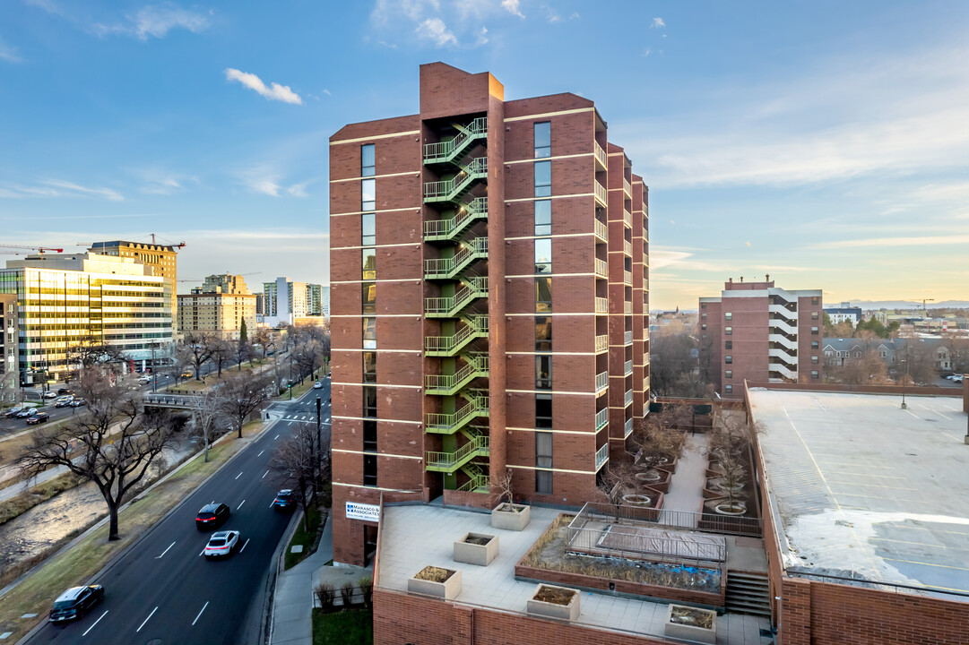 Denver Towers in Denver, CO - Building Photo