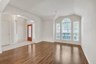 5730 Slate Valley Ct in Missouri City, TX - Building Photo - Building Photo