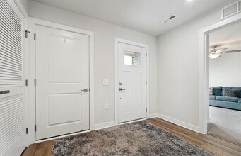 8792 Kenridge Ln in Fuquay Varina, NC - Building Photo - Building Photo