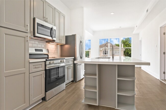 property at 4602 Clay St