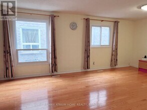 3 Douglas Haig Dr in Markham, ON - Building Photo - Building Photo