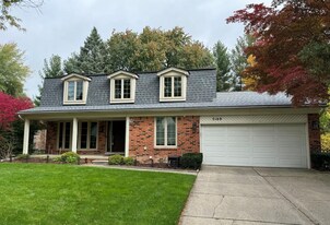 5160 Orchard Crest in Troy, MI - Building Photo