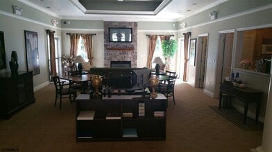 79 Fair Haven Hill Ct in Galloway Township, NJ - Building Photo - Building Photo
