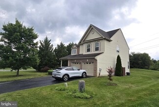 2 Shawn Ln in Bear, DE - Building Photo - Building Photo