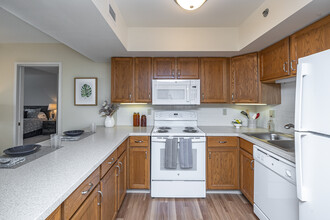 The Terrace at Luther Manor in Wauwatosa, WI - Building Photo - Interior Photo