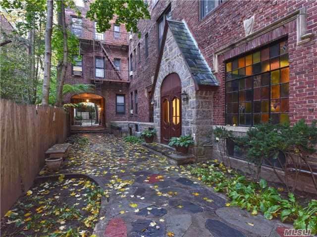 property at 1 Hillside Ave