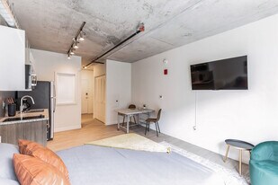 776 Euclid Ave, Unit SI ID1539810P in Cleveland, OH - Building Photo