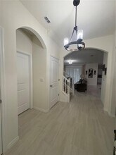 15746 Fountain Springs Rd in Oakland, FL - Building Photo - Building Photo