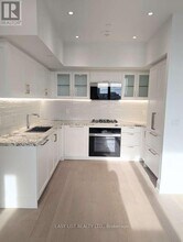 505 Glencairn Ave in Toronto, ON - Building Photo - Building Photo