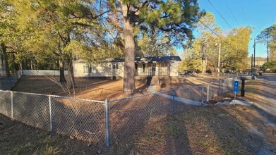 77 3rd St in Williston, SC - Building Photo - Building Photo