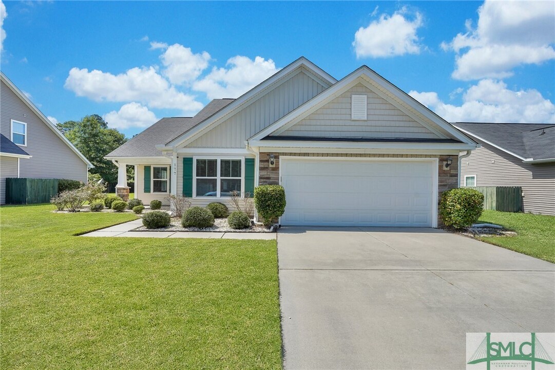177 Gandy Cut in Richmond Hill, GA - Building Photo