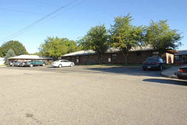 1411 Lake St in Sandpoint, ID - Foto de edificio - Building Photo