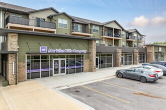 60 West in Republic, MO - Building Photo - Building Photo