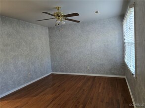 15802 Gary Ave in Chester, VA - Building Photo - Building Photo