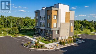 16 Melbourne Ave in St Catharines, ON - Building Photo