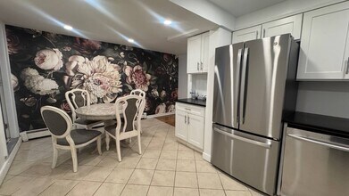 101 Sterling Ave in Yonkers, NY - Foto de edificio - Building Photo