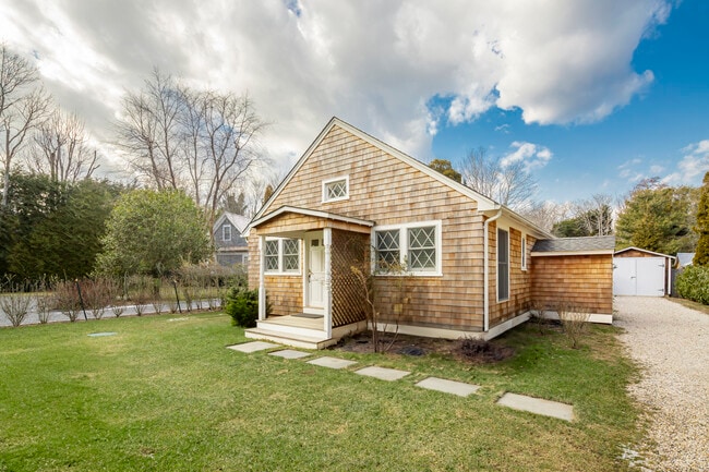 property at 77 Georgica Rd
