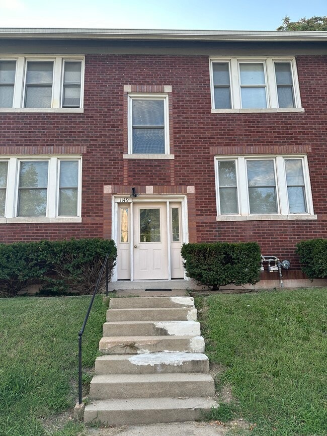 1149 Louisville Ave, Unit 1 N
